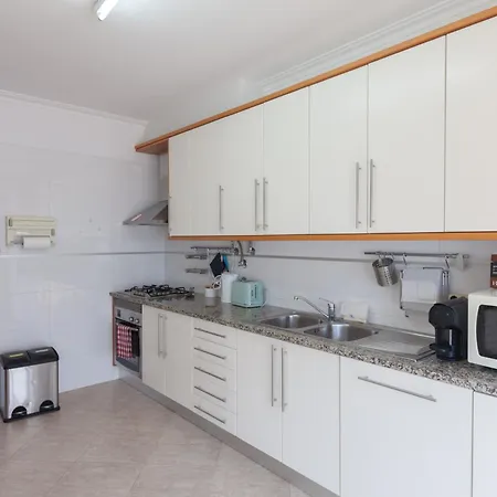 Flh Family Duplex 아파트 에리세이라